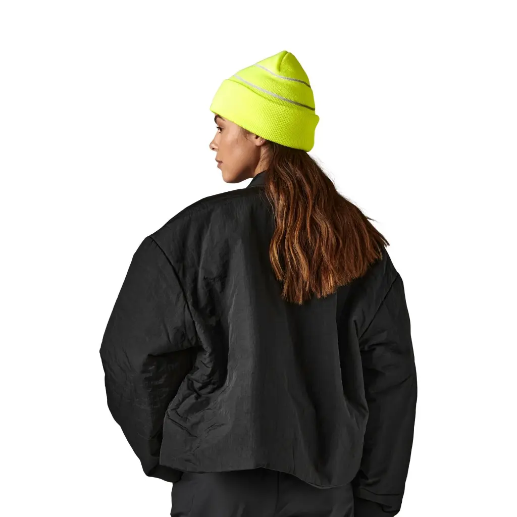 hi-vis-3m-beanie-yellow-lifestyle-BC042.webp