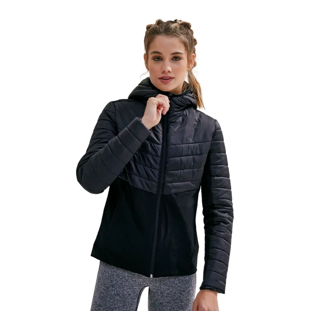 womens-hybrid-jacket-black-lifestyle-tr083.webp