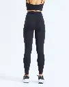 TR651_02_BLACK.webp