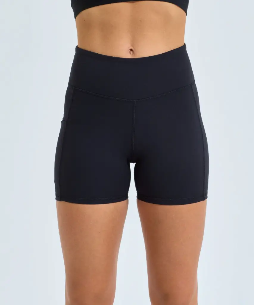 TR535_00_BLACK.webp