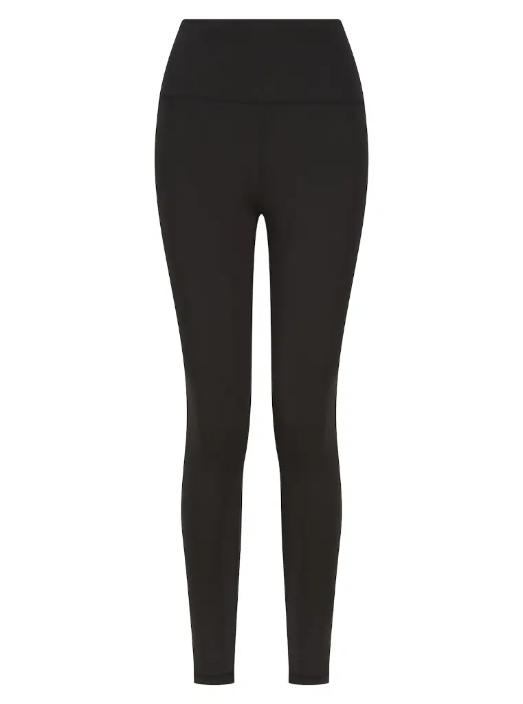 LV896_Black_FRONT.webp