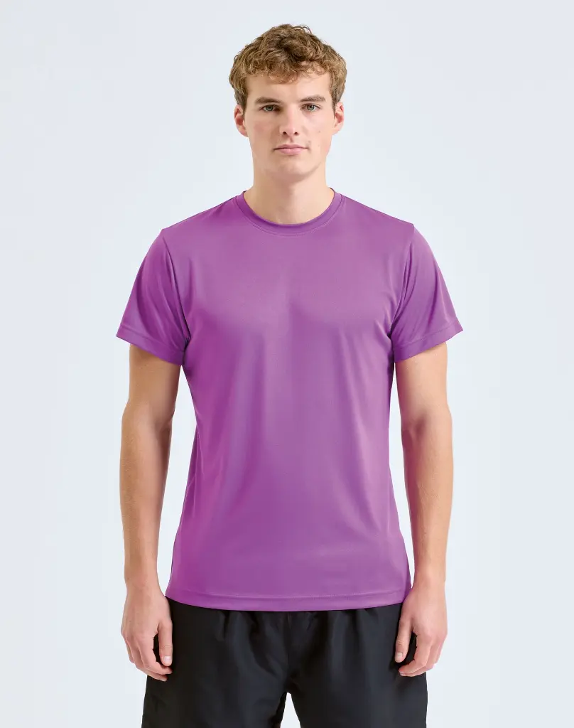 TR010_00_MAGENTA.webp