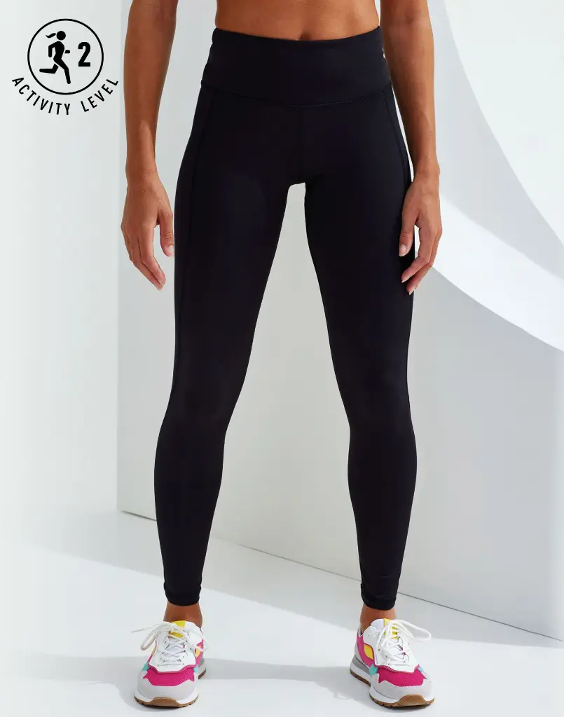 TR031_00_BLACK.webp