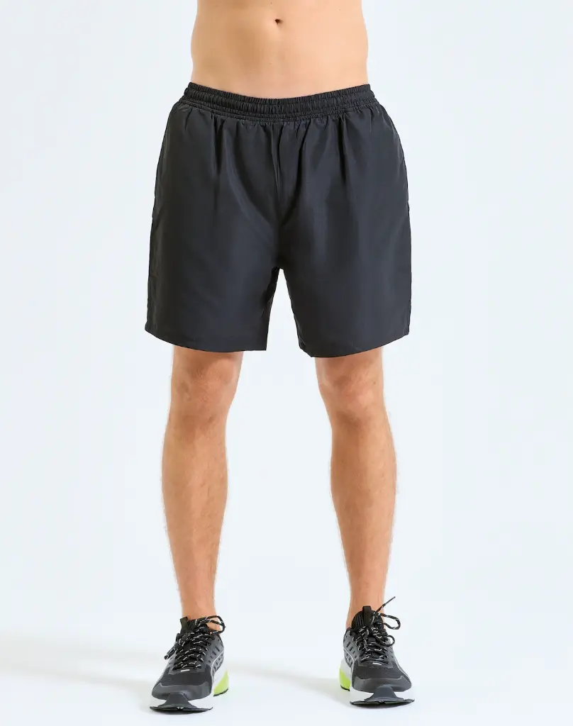 TR056_00_BLACK.webp