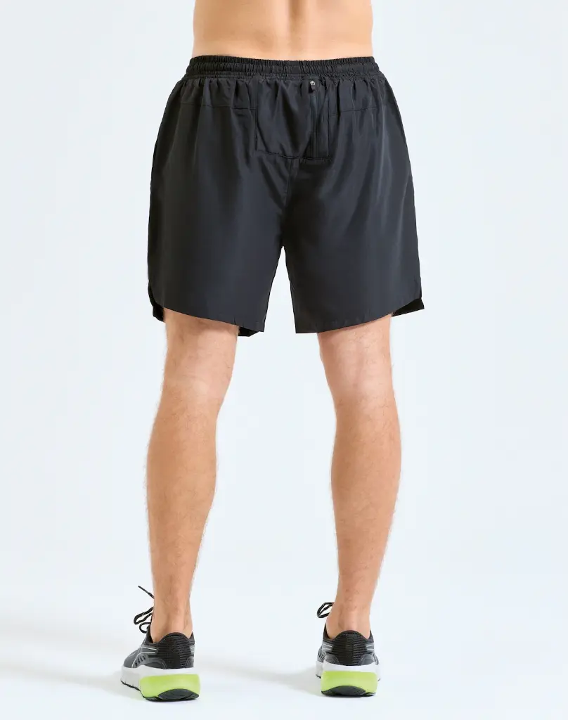 TR056_02_BLACK.webp