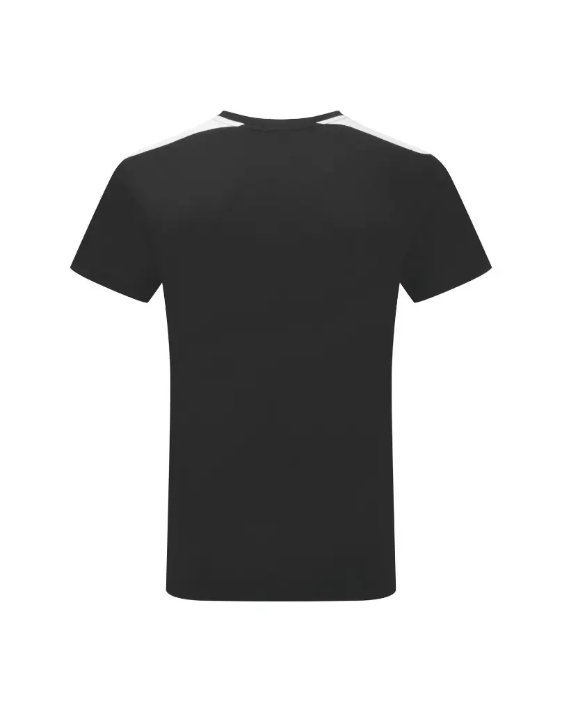 TR09B_05_BLACKWHITE.webp