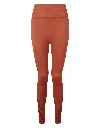 TR215_07_RUST.webp