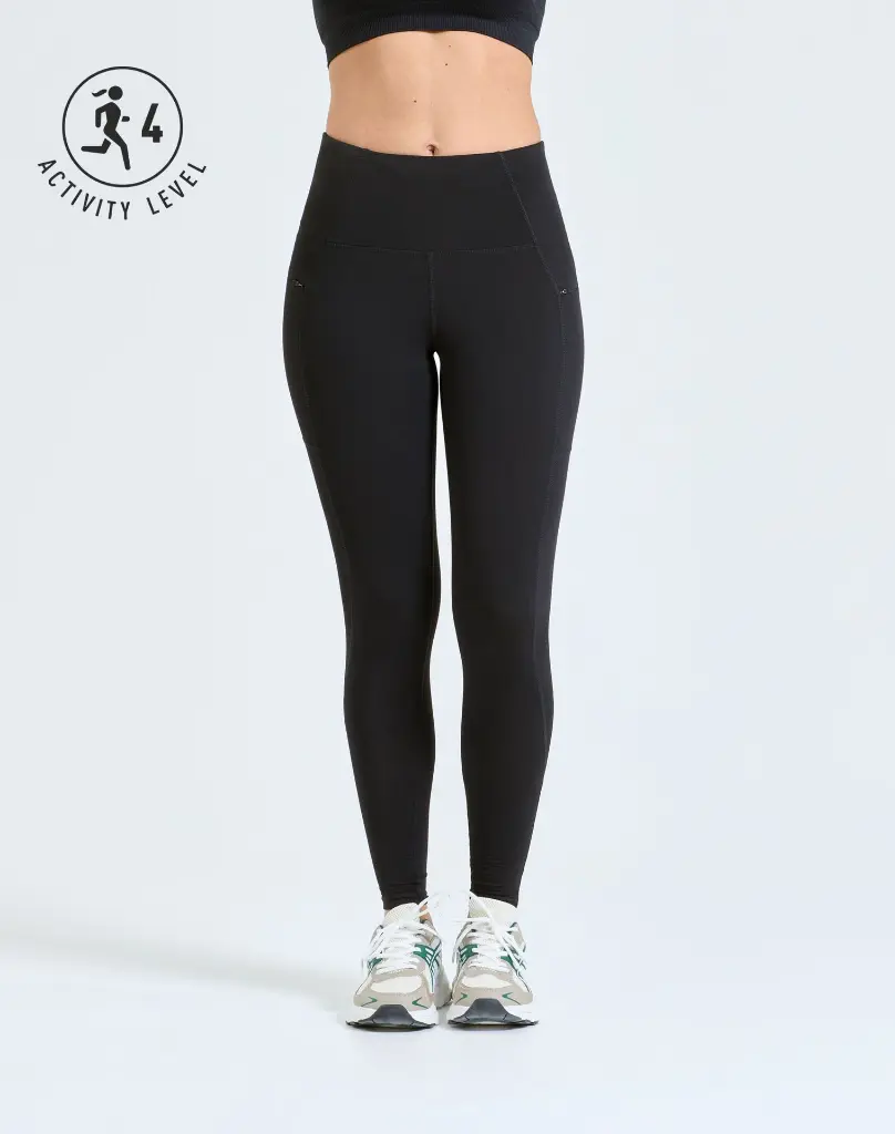 TR226_00_BLACK.webp