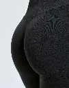 TR538_02_BLACK.webp